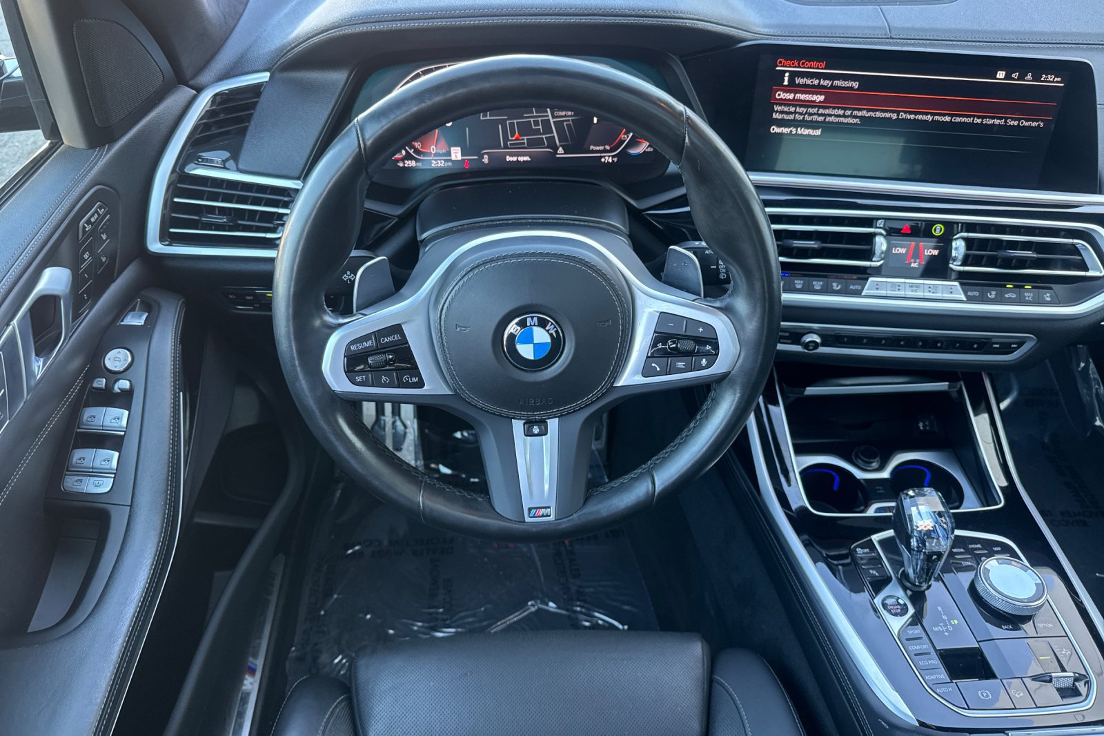 Used 2022 BMW X7 xDrive40i w/ M Sport Package AWD/4WD image 15