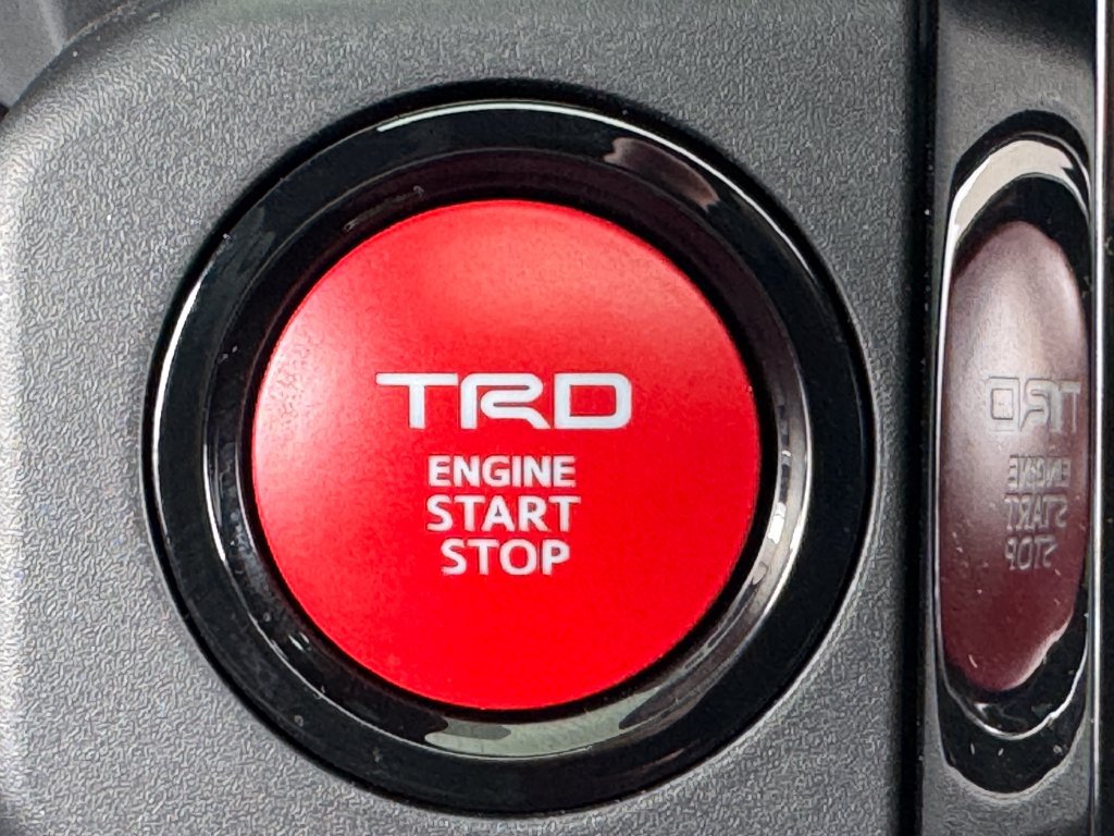 Used 2026 Toyota Tacoma TRD Off-Road w/ TRD Off Road Premium Package AWD/4WD image 12