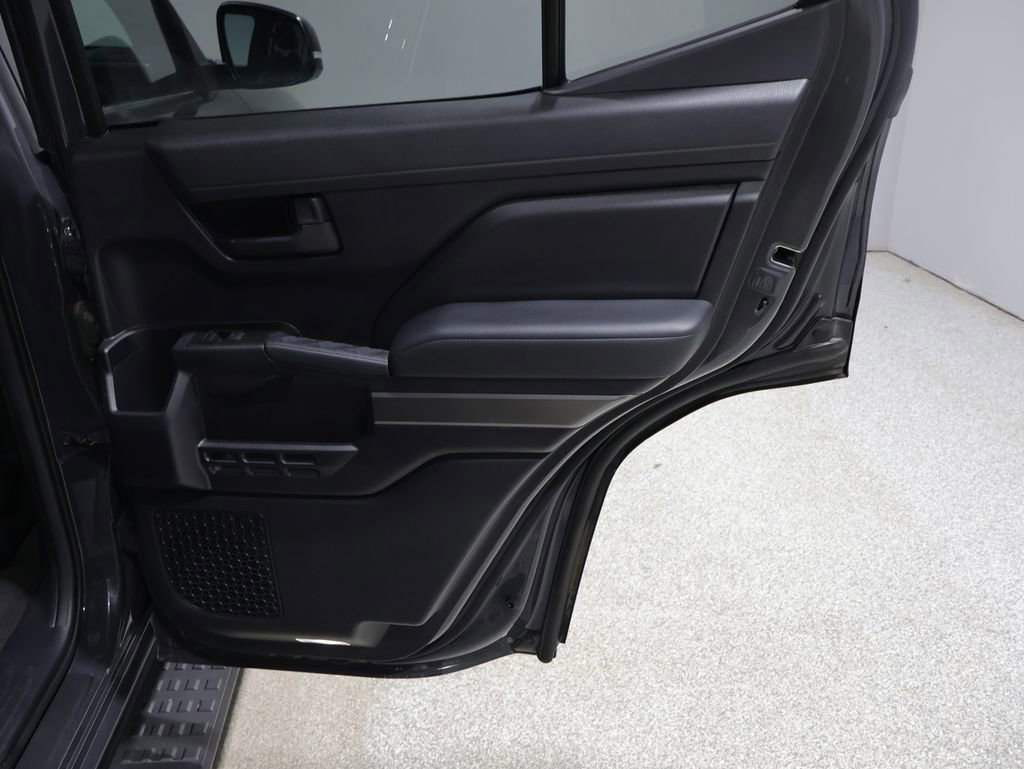 Used 2025 Toyota 4Runner TRD Off-Road image 25