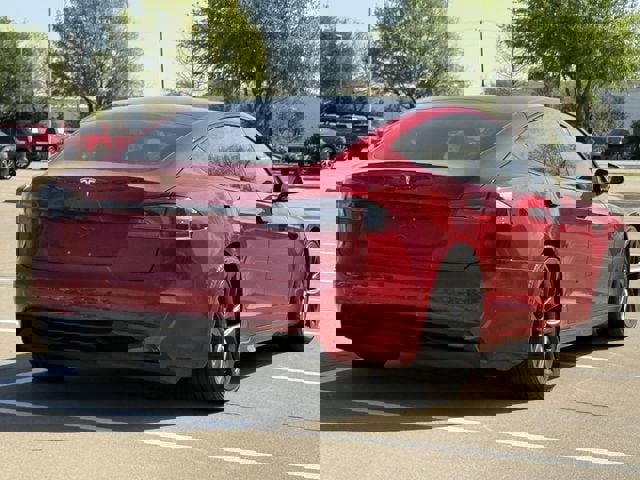 Used 2022 Tesla Model S image 4