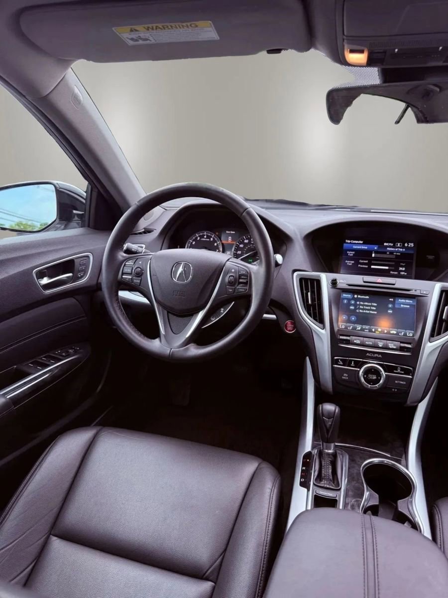 Used 2018 Acura TLX FWD image 39