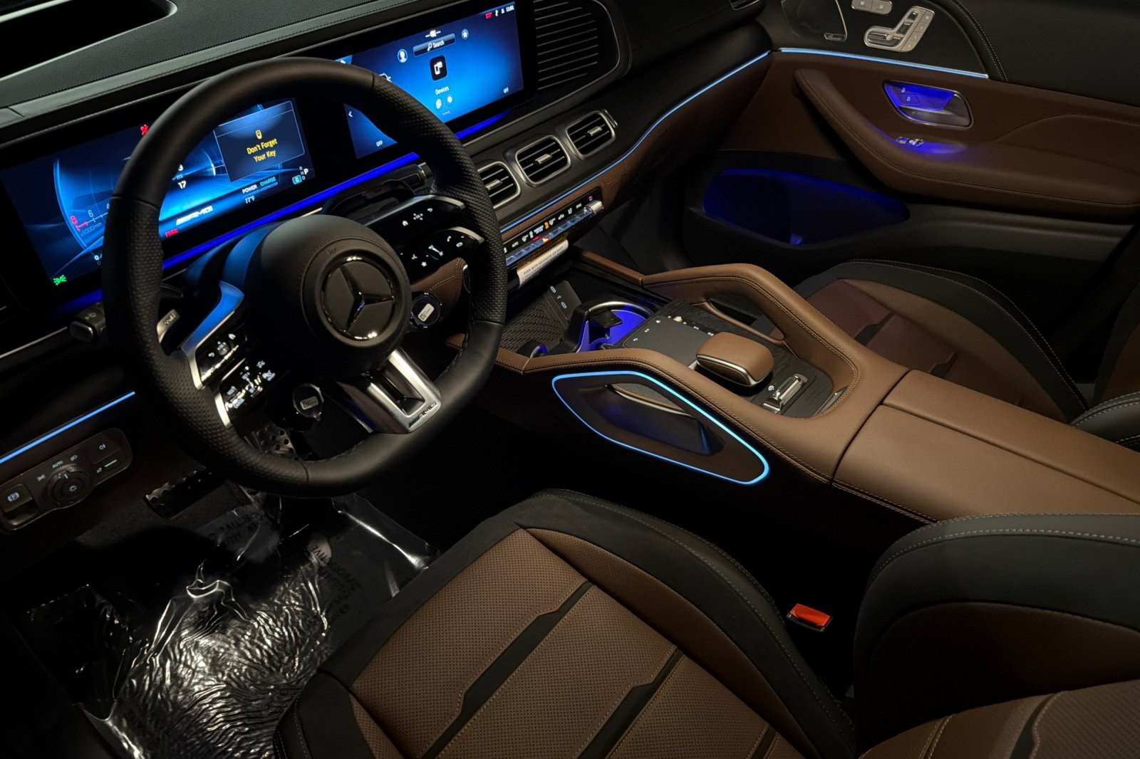 New 2026 Mercedes-Benz GLS 63 AMG 4MATIC image 9