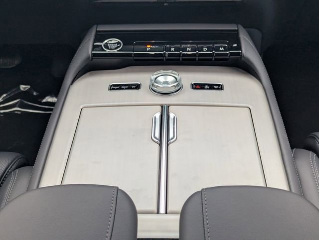 New 2026 Lincoln Navigator Reserve w/ Jet Appearance Package image 19