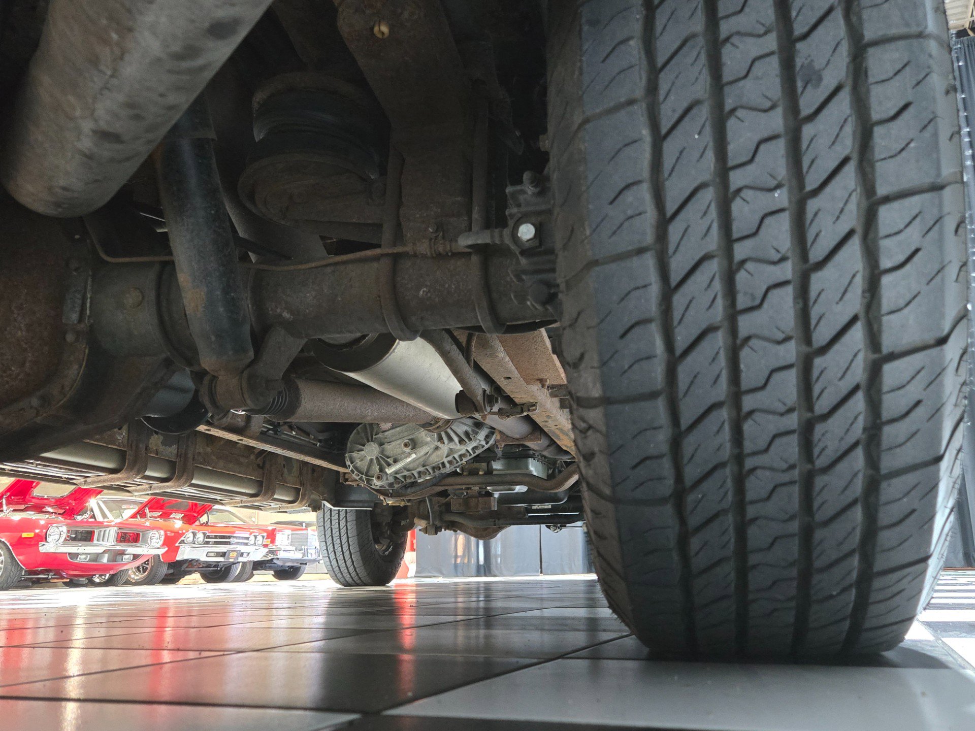 Used 2005 Ford Excursion Limited image 53