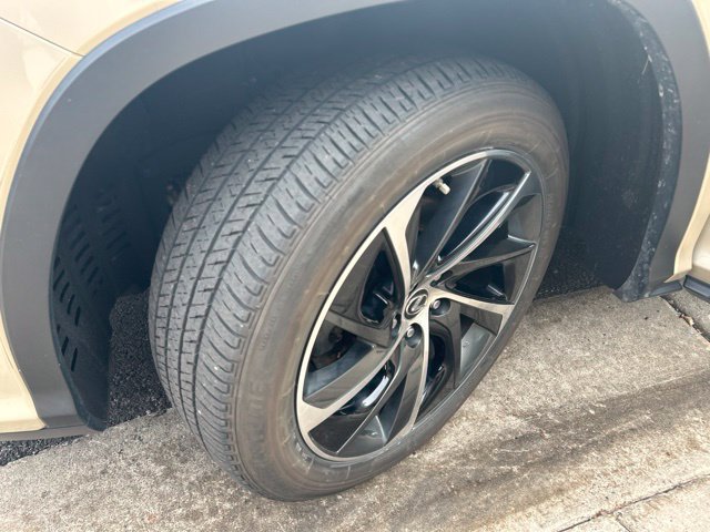 Used 2018 Lexus RX 450h AWD w/ Luxury Package image 14
