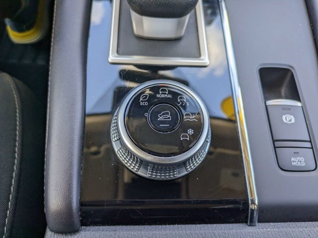Used 2024 Mitsubishi Outlander ES FWD image 29