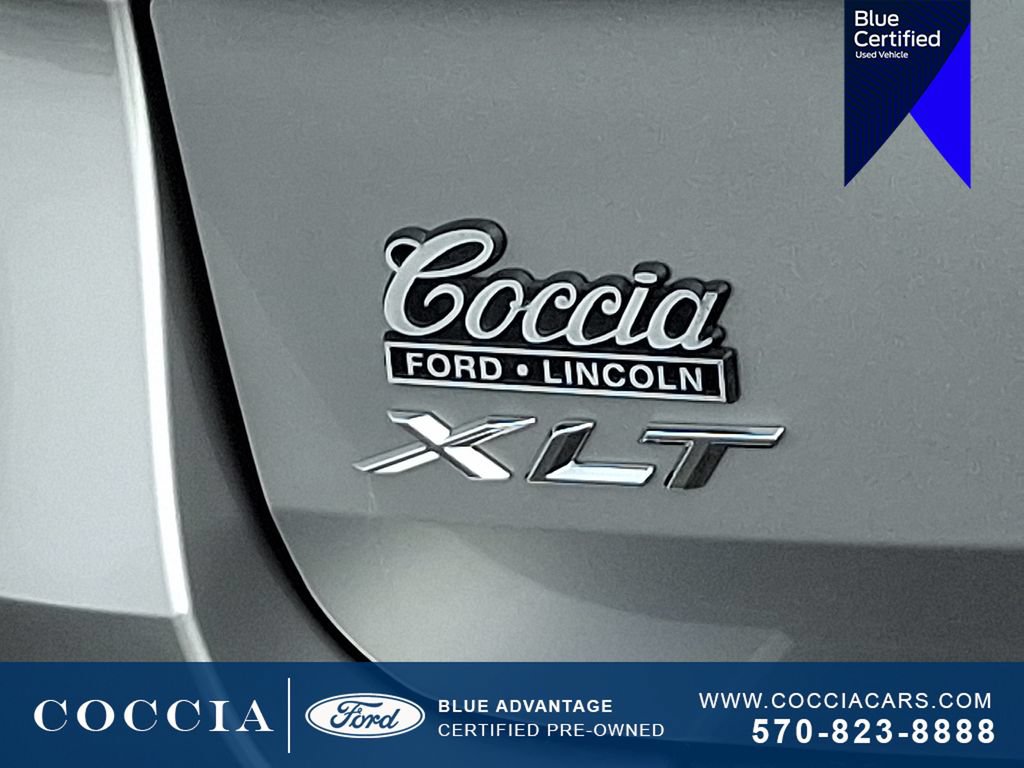 Used 2022 Ford Explorer XLT AWD/4WD image 32
