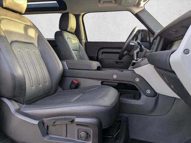 Used 2022 Land Rover Defender 90 S AWD/4WD image 30