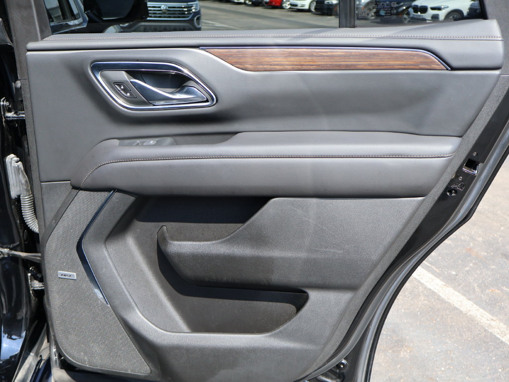 Used 2023 Chevrolet Tahoe High Country AWD/4WD image 45