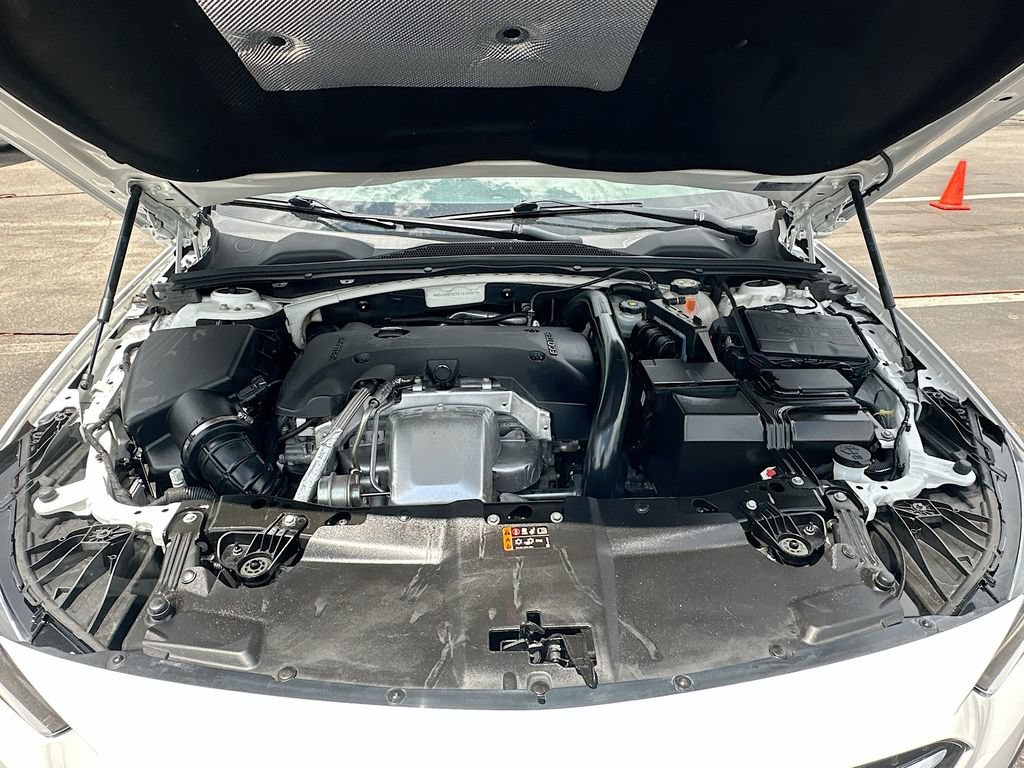 Used 2019 Buick Regal Essence w/ Driver Confidence Package I AWD/4WD image 30