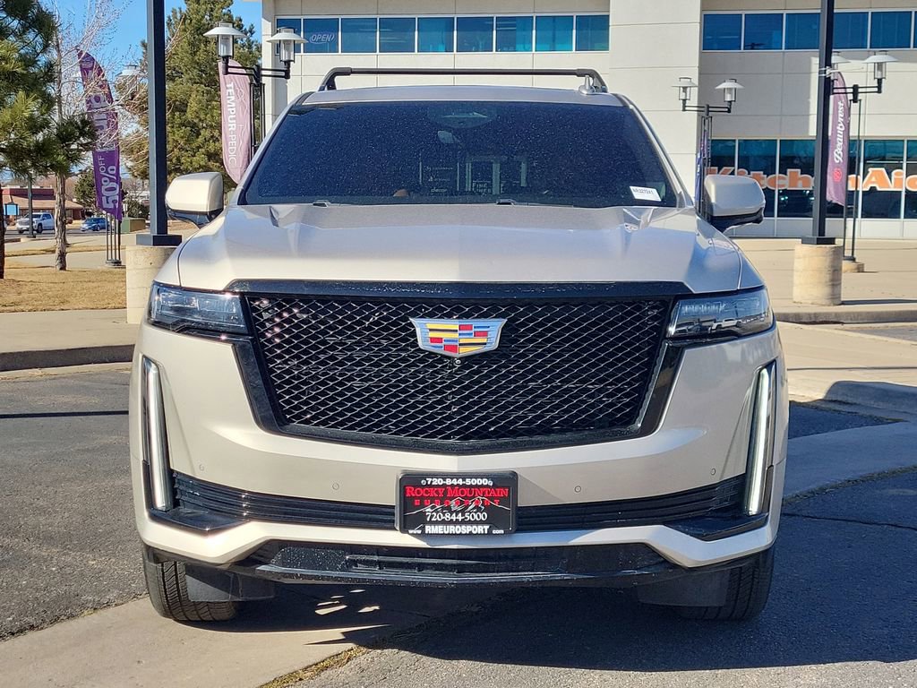 Used 2022 Cadillac Escalade Sport w/ Touring Package image 9