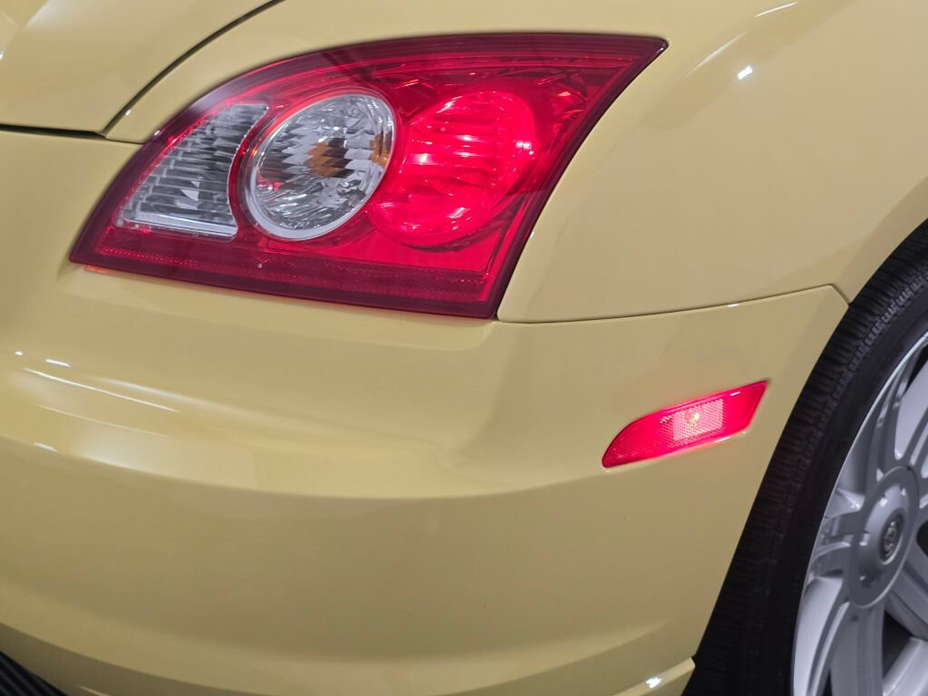 Used 2005 Chrysler Crossfire Limited RWD image 64