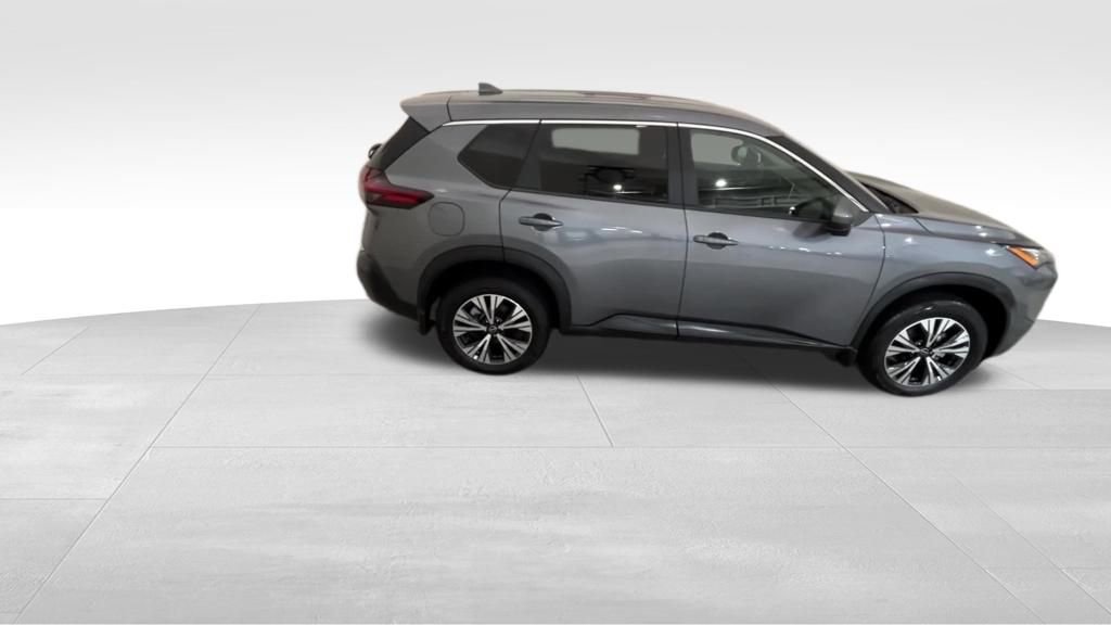Used 2023 Nissan Rogue SV image 7