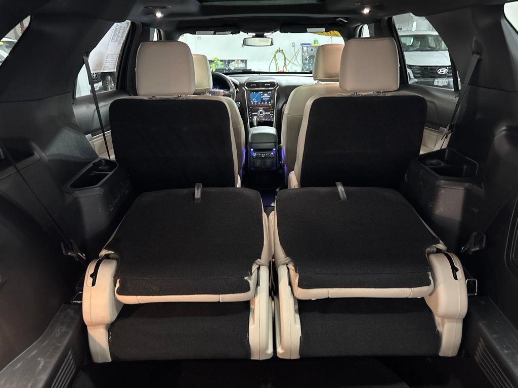 Used 2019 Ford Explorer Limited w/ Ford Safe & Smart Package AWD/4WD image 33
