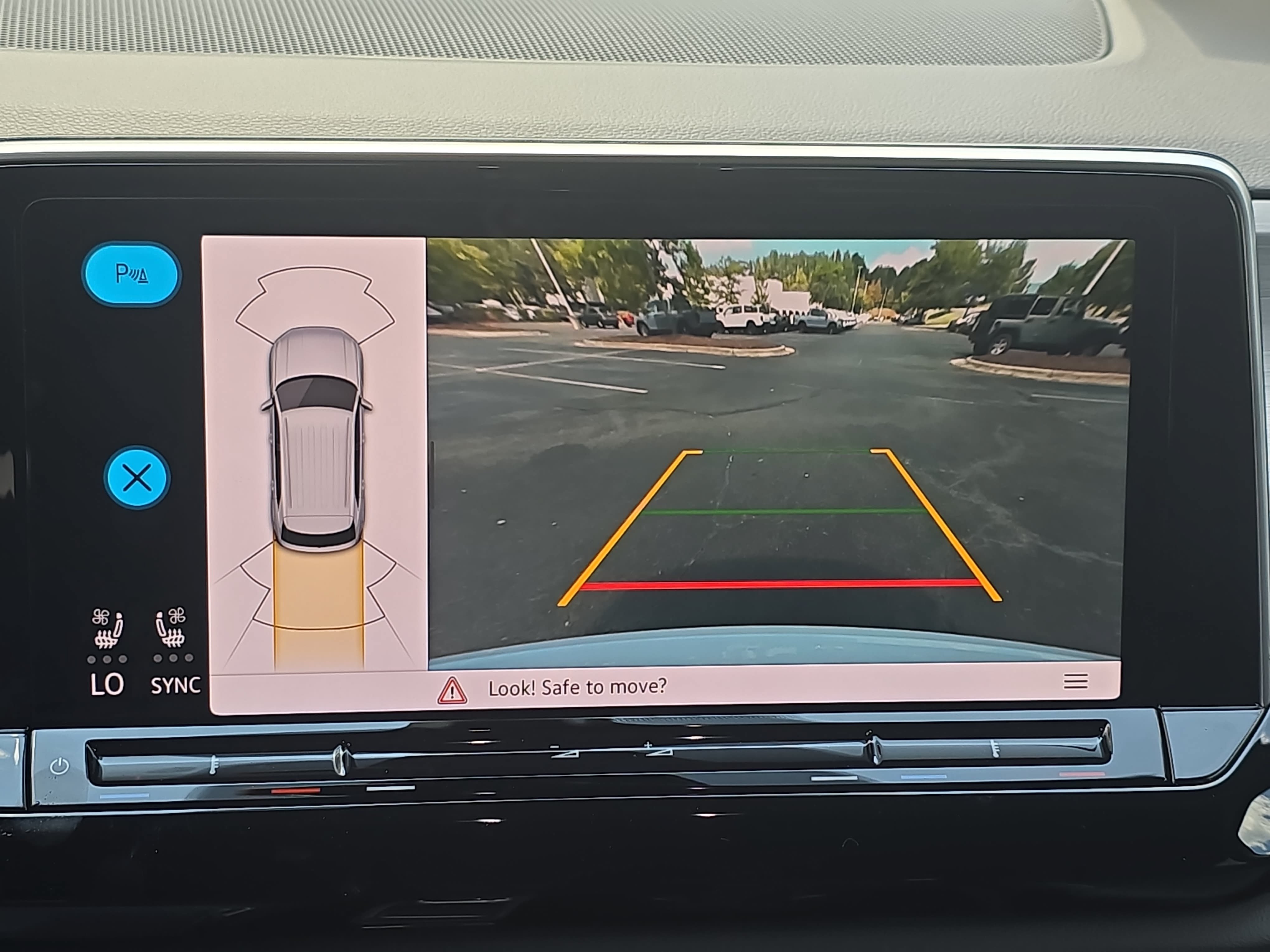 New 2026 Volkswagen Atlas Cross Sport SE FWD image 24
