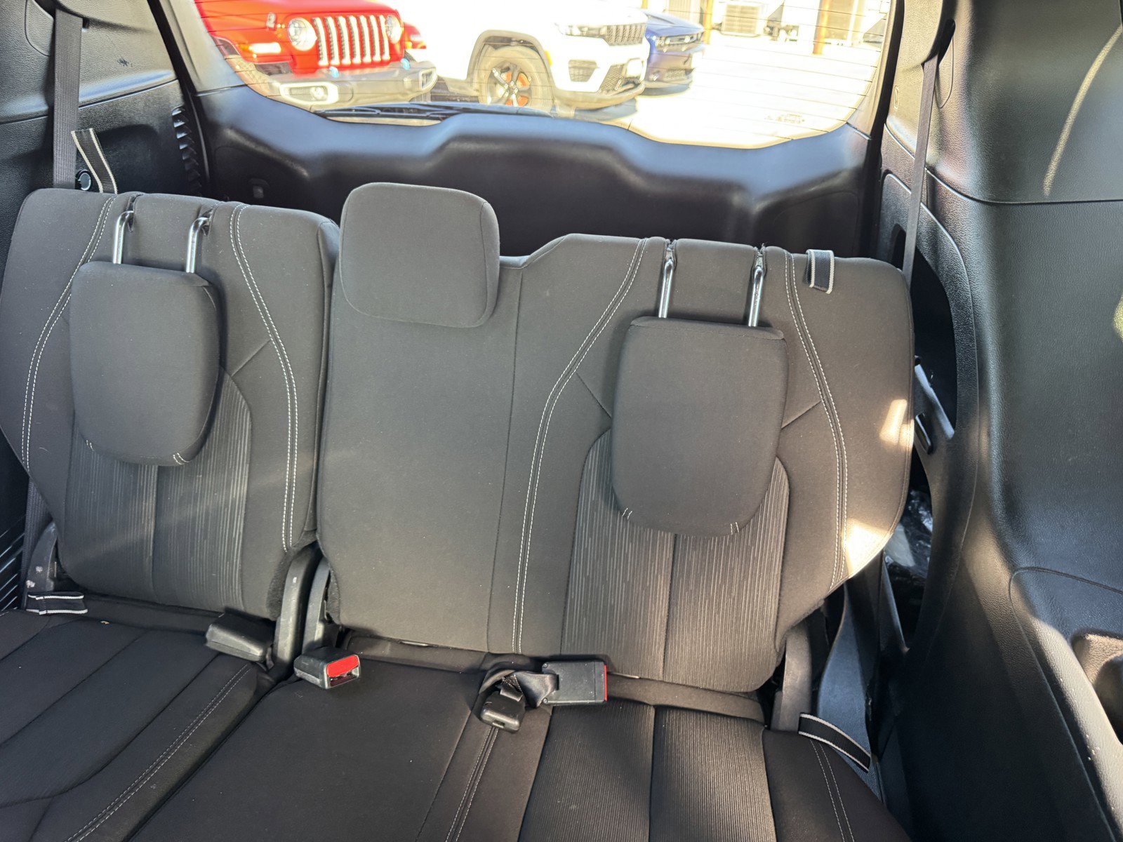 Used 2024 Chrysler Pacifica Touring image 13