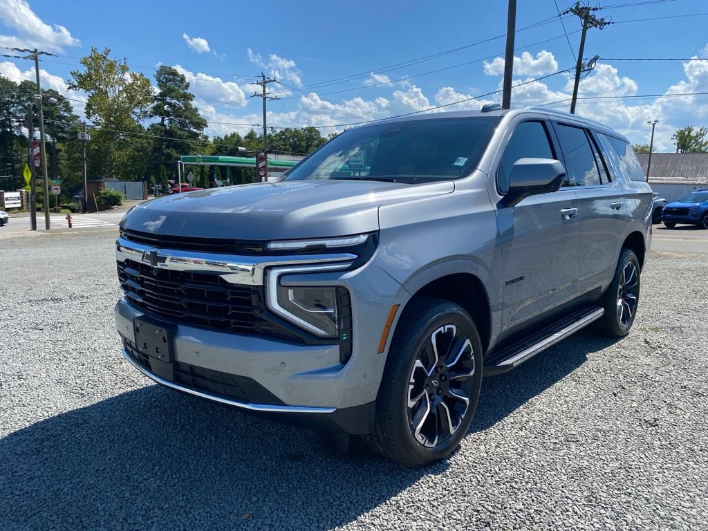 New 2026 Chevrolet Tahoe LS w/ LPO, Dark Essentials Package AWD/4WD image 7