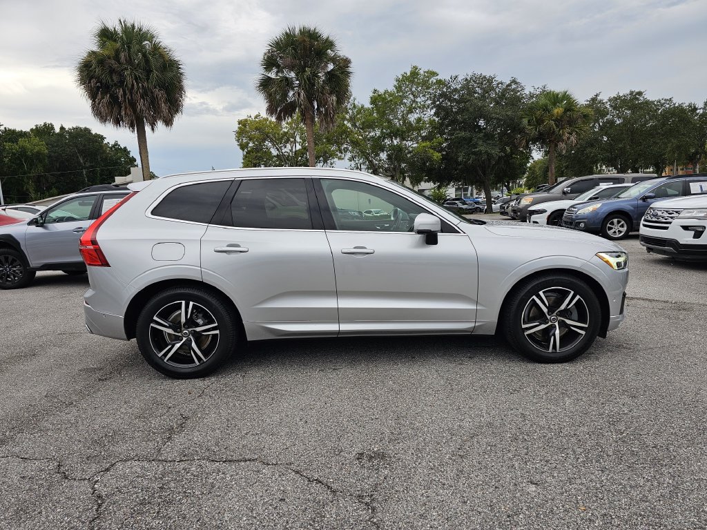 Used 2018 Volvo XC60 T6 R-Design w/ Convenience Package AWD/4WD image 2