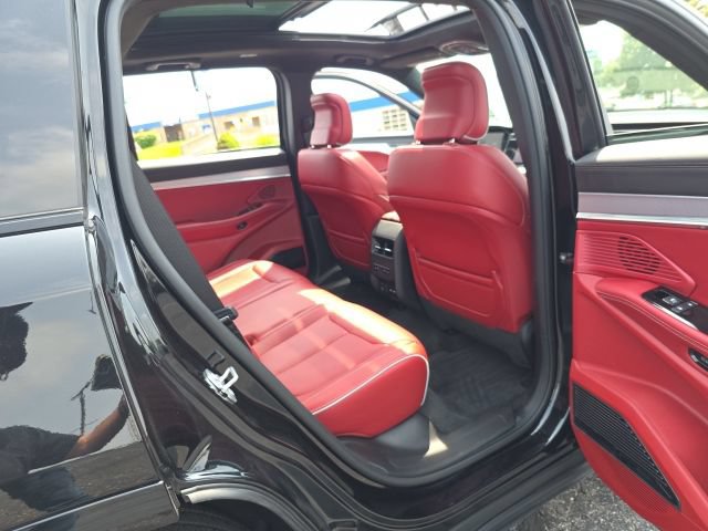Used 2024 Jeep Wagoneer Launch Edition AWD/4WD image 43