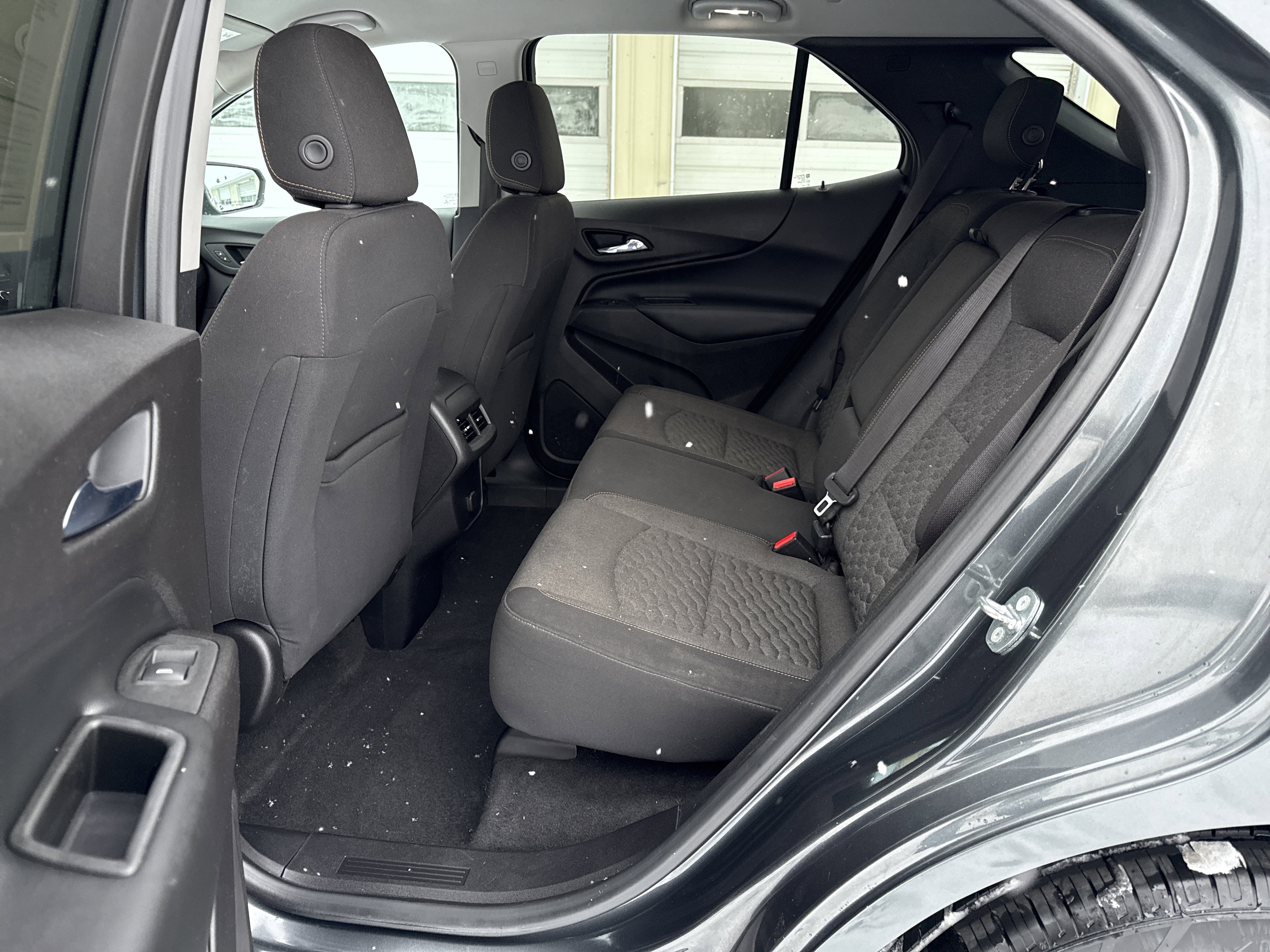 Used 2018 Chevrolet Equinox LT image 15