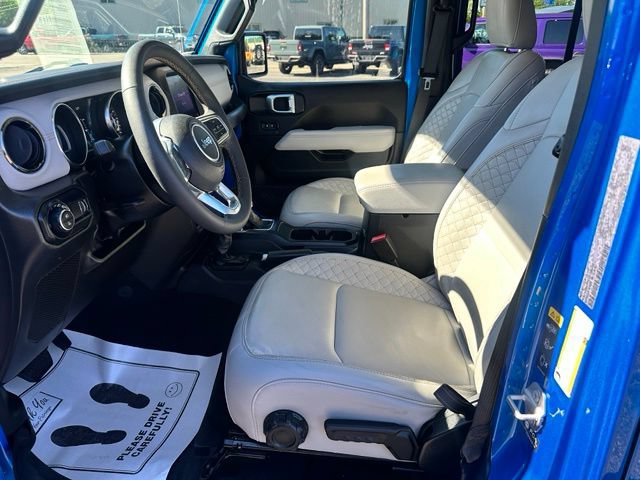 Used 2023 Jeep Gladiator Overland AWD/4WD image 22