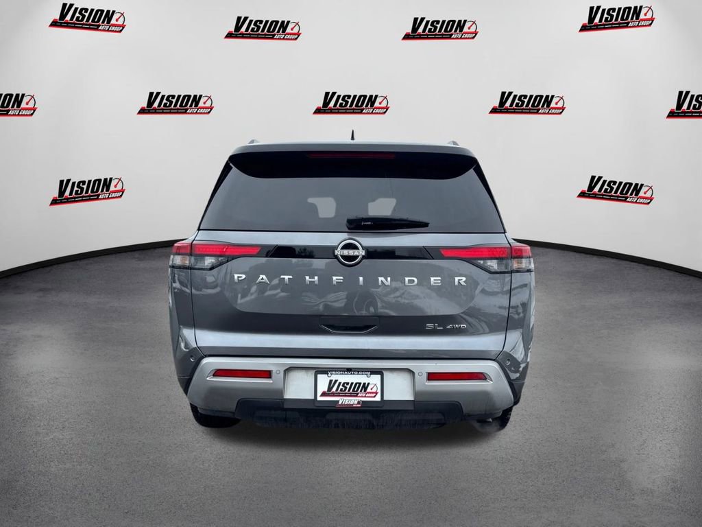 Used 2024 Nissan Pathfinder SL image 6