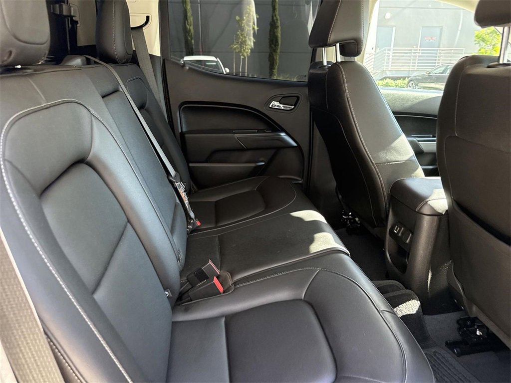 Used 2019 Chevrolet Colorado ZR2 w/ ZR2 Midnight Special Edition image 23