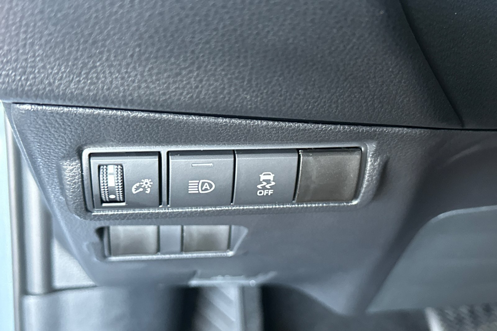 New 2026 Toyota Corolla Cross XLE AWD/4WD image 24