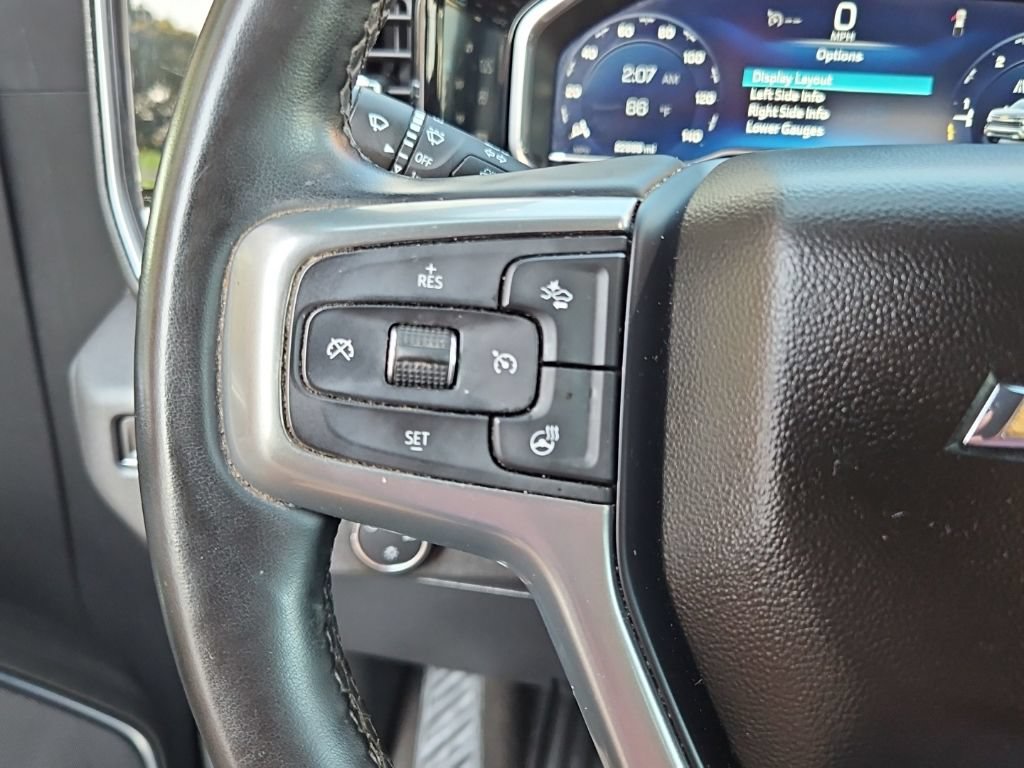 Used 2023 Chevrolet Silverado 1500 LT AWD/4WD image 11