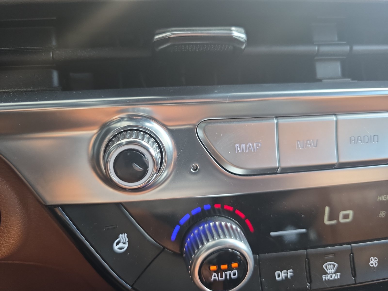 Certified 2025 Kia Telluride SX Prestige X-Line AWD/4WD image 15
