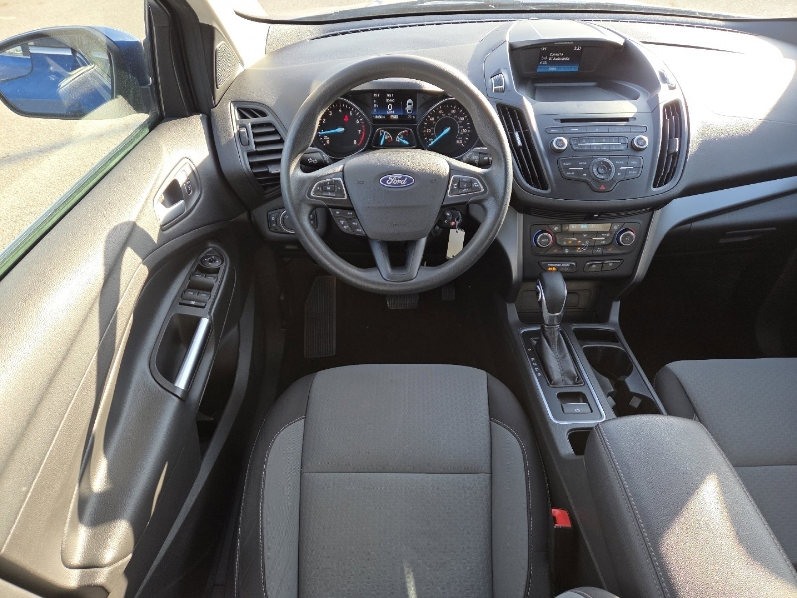 Used 2018 Ford Escape SE image 24