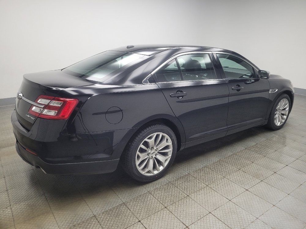 Used 2019 Ford Taurus Limited image 10