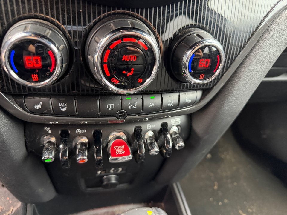 Used 2018 MINI Cooper Countryman S AWD/4WD image 17