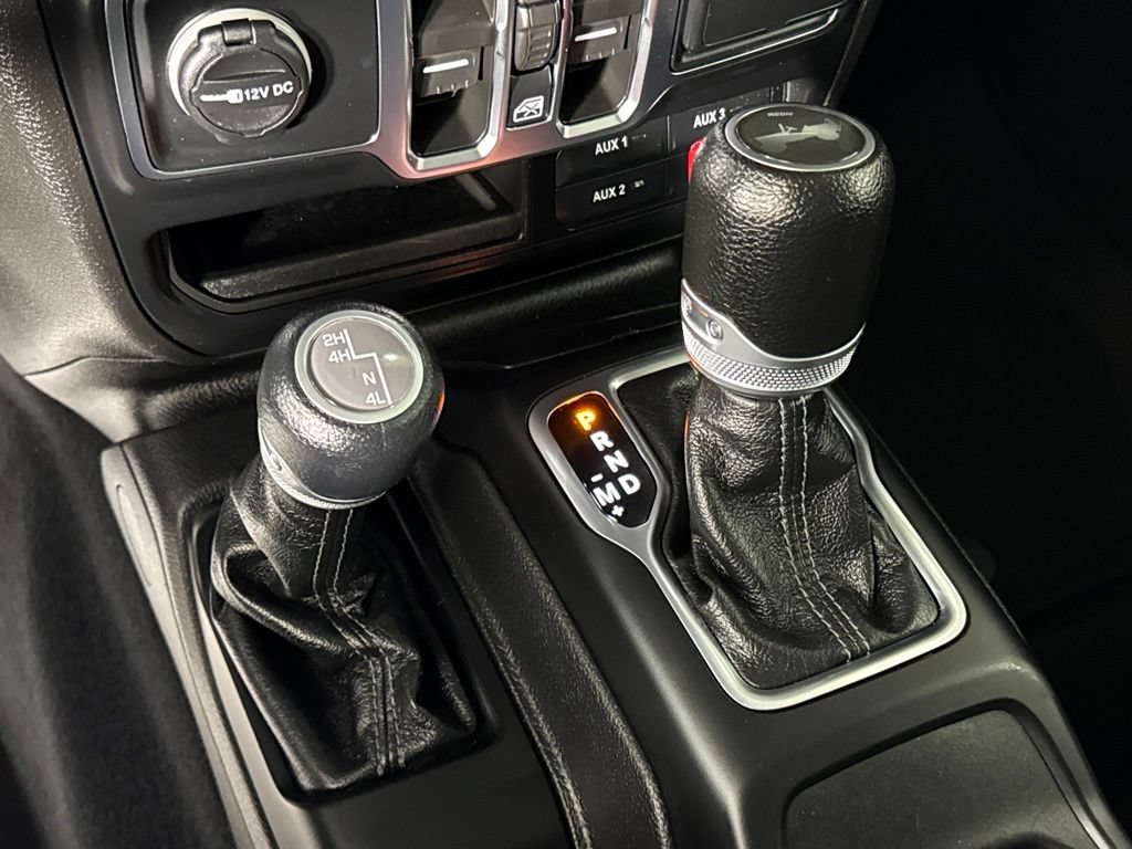 Used 2024 Jeep Wrangler Unlimited Sport AWD/4WD image 19