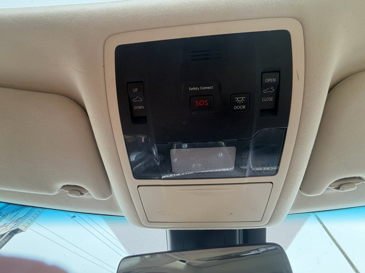 Used 2016 Lexus RX 450h FWD image 25