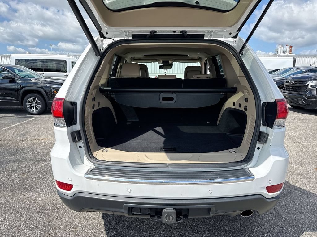 Used 2020 Jeep Grand Cherokee Limited w/ Premium Lighting Group AWD/4WD image 24