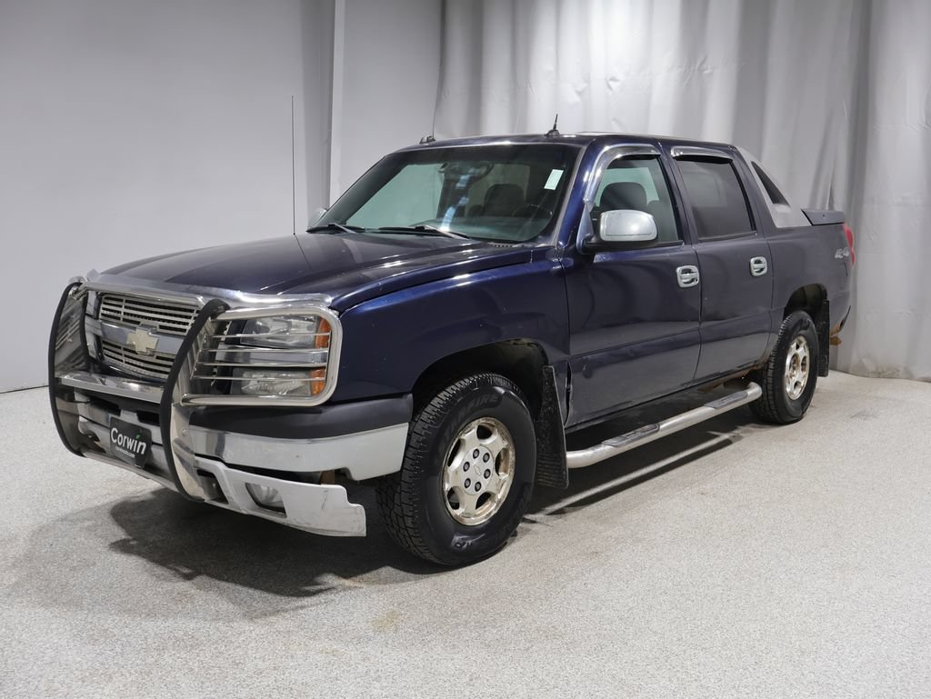 Used 2004 Chevrolet Avalanche 4x4 w/ Preferred Equipment Group image 19