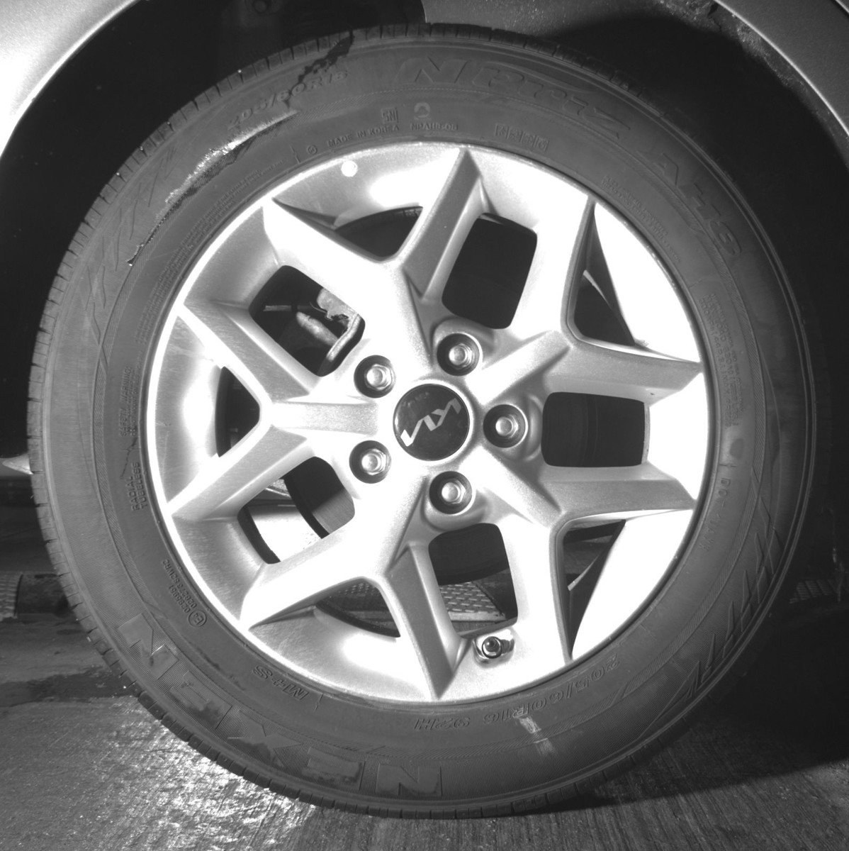 Used 2025 Kia Soul LX w/ LX Technology Package image 15