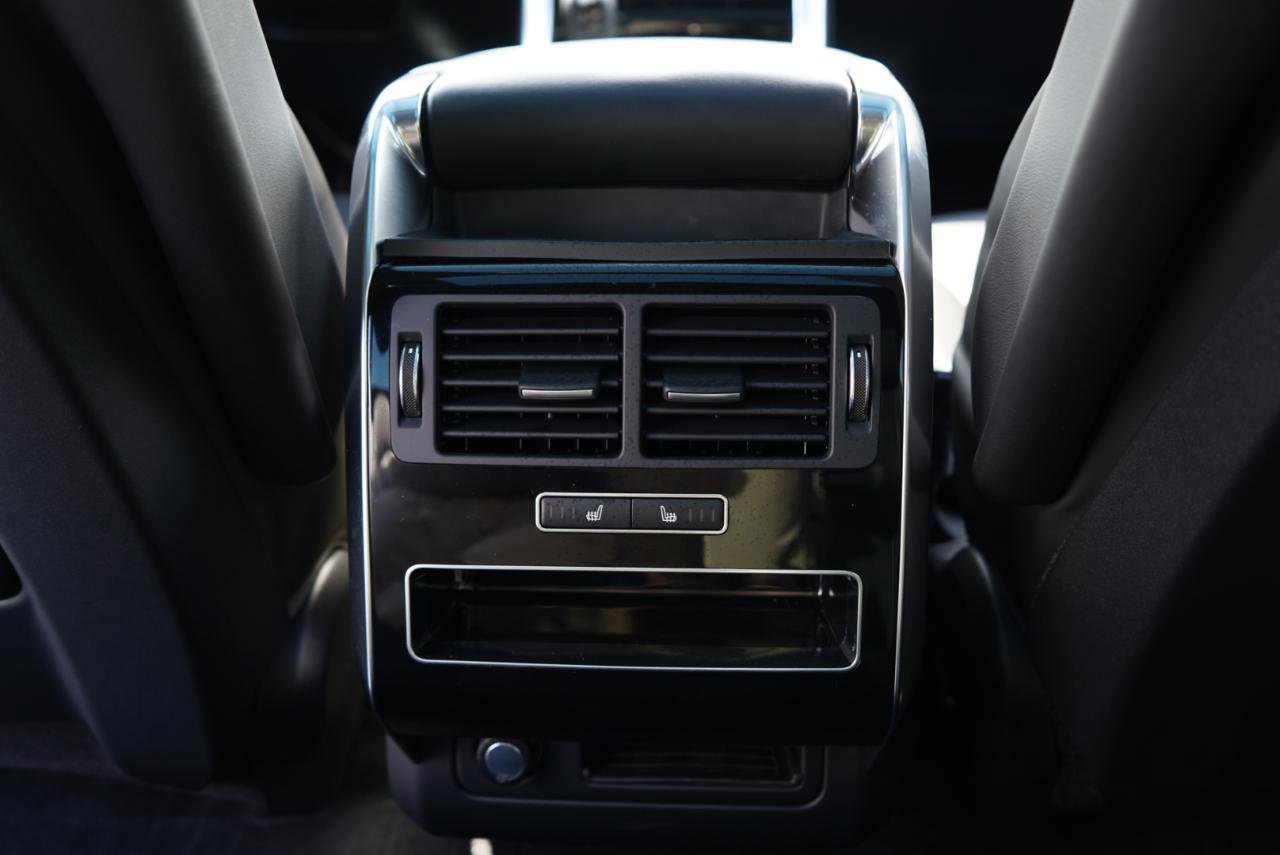 Used 2016 Land Rover Range Rover Sport HSE image 49