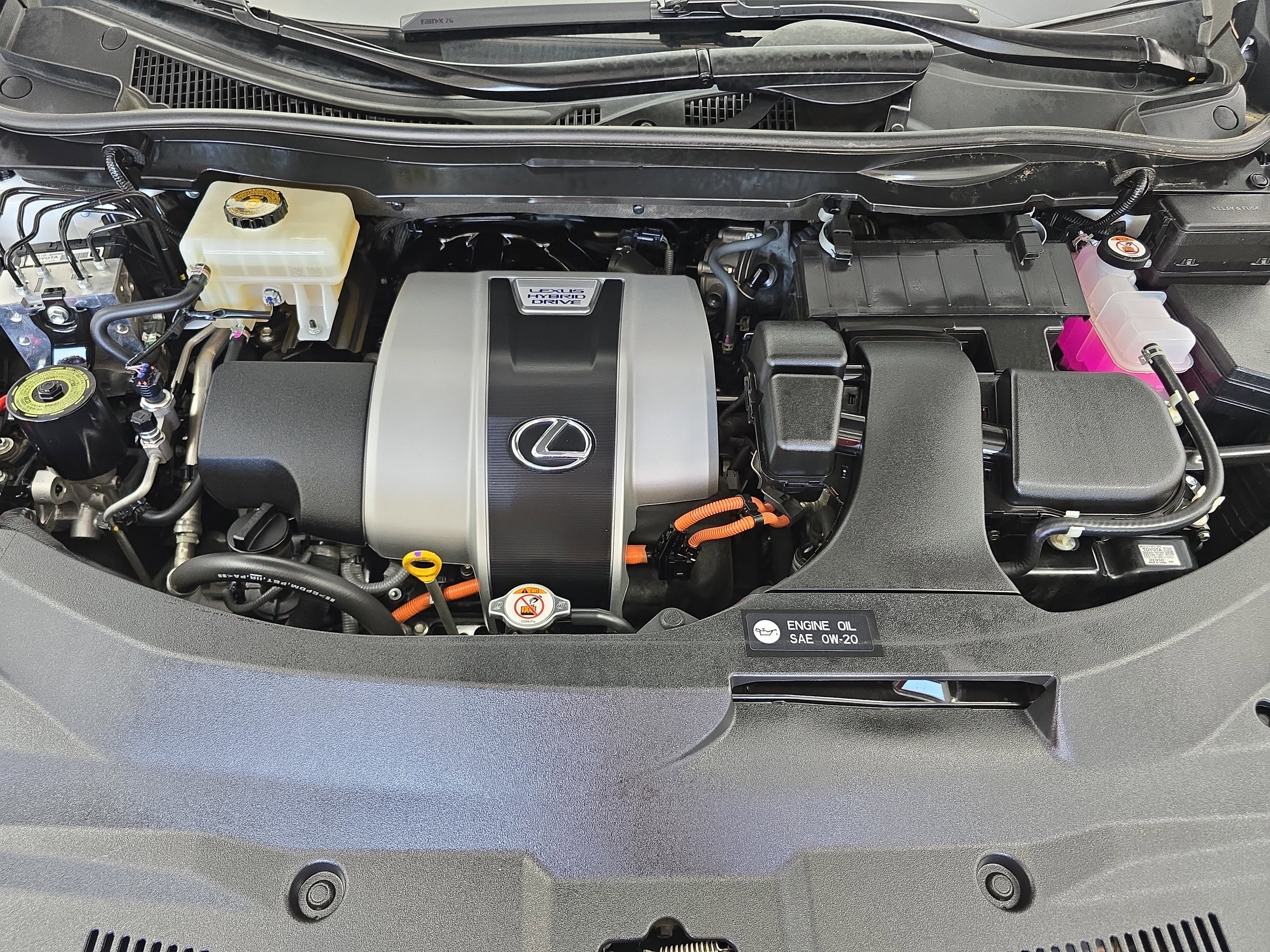 Used 2022 Lexus RX 450hL AWD w/ Premium Package image 32