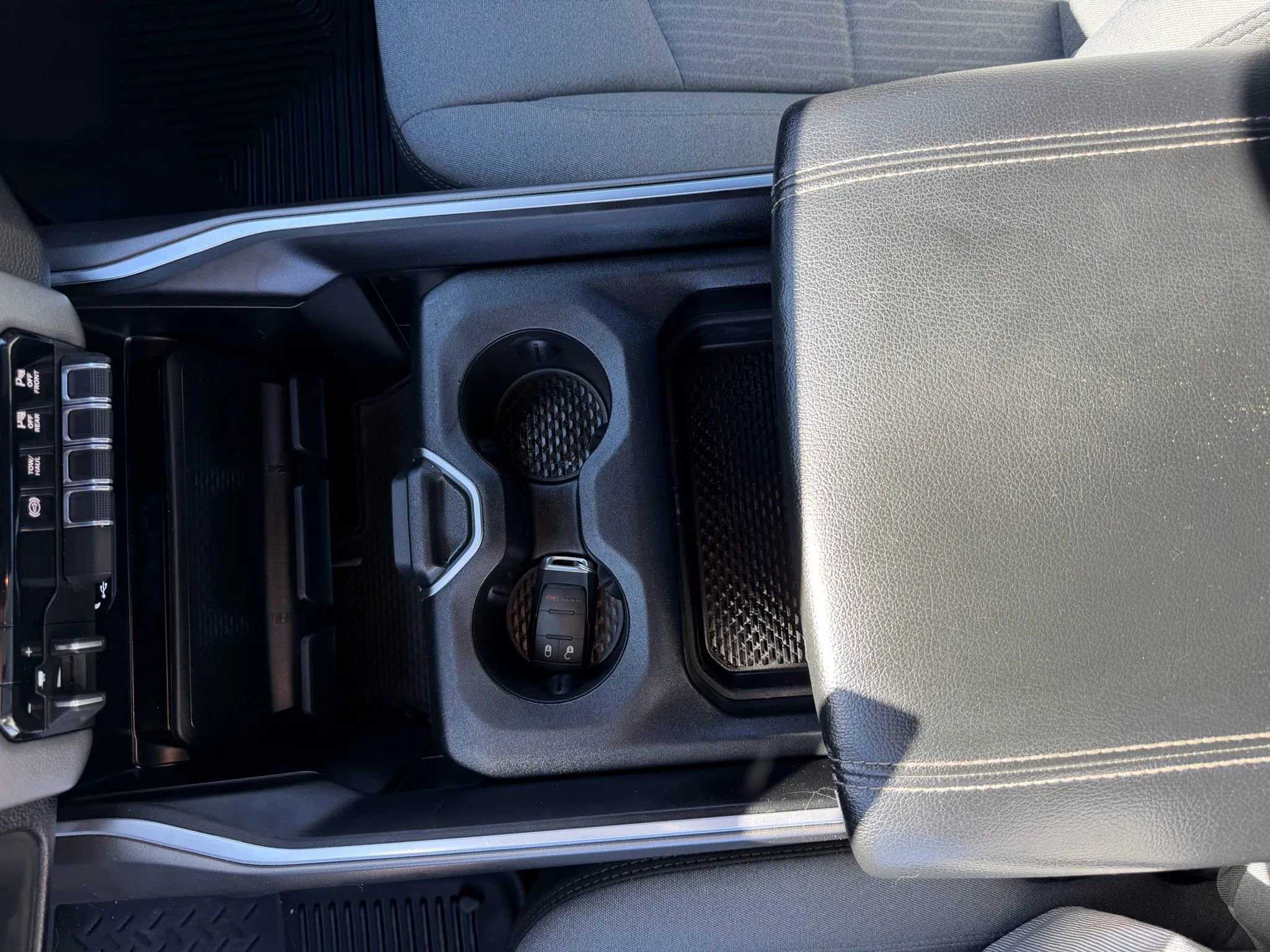 Used 2024 RAM 2500 Big Horn w/ Off Road Package image 20