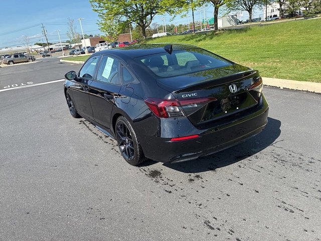 Used 2025 Honda Civic Sport image 10