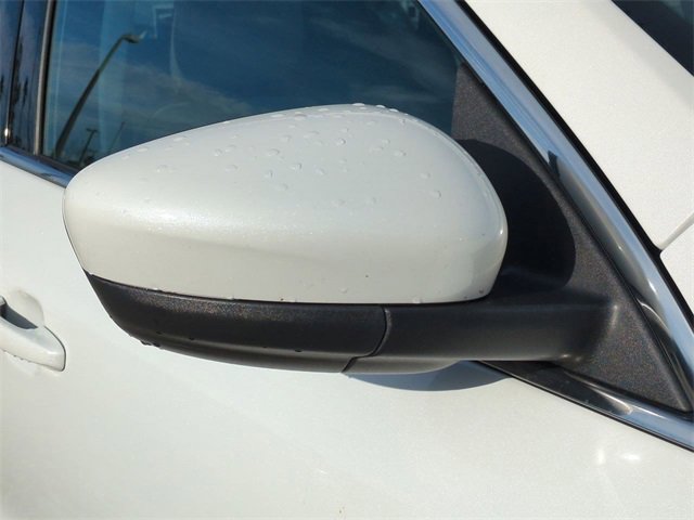 Used 2021 Ford Escape Titanium image 12