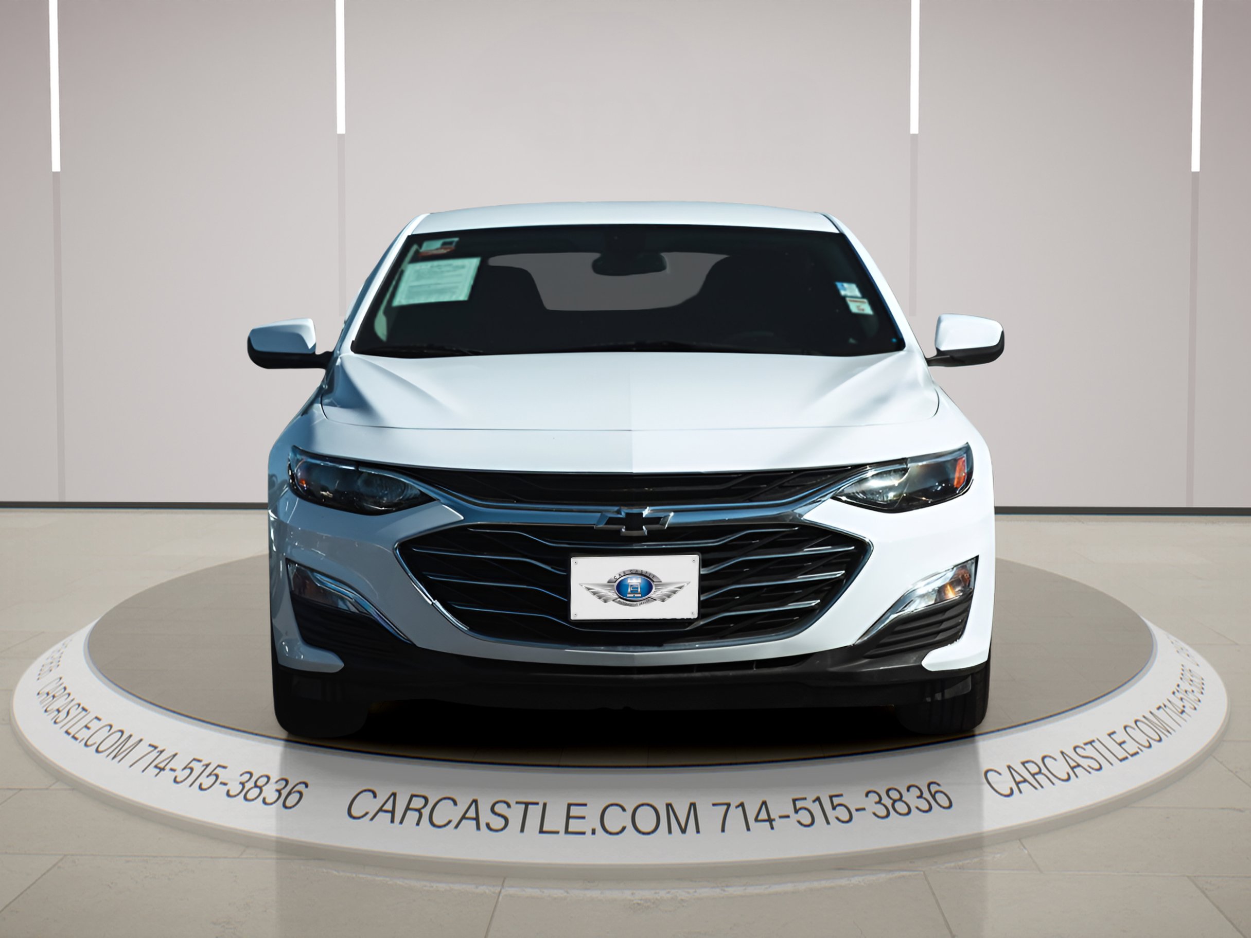 Used 2022 Chevrolet Malibu LS FWD image 4