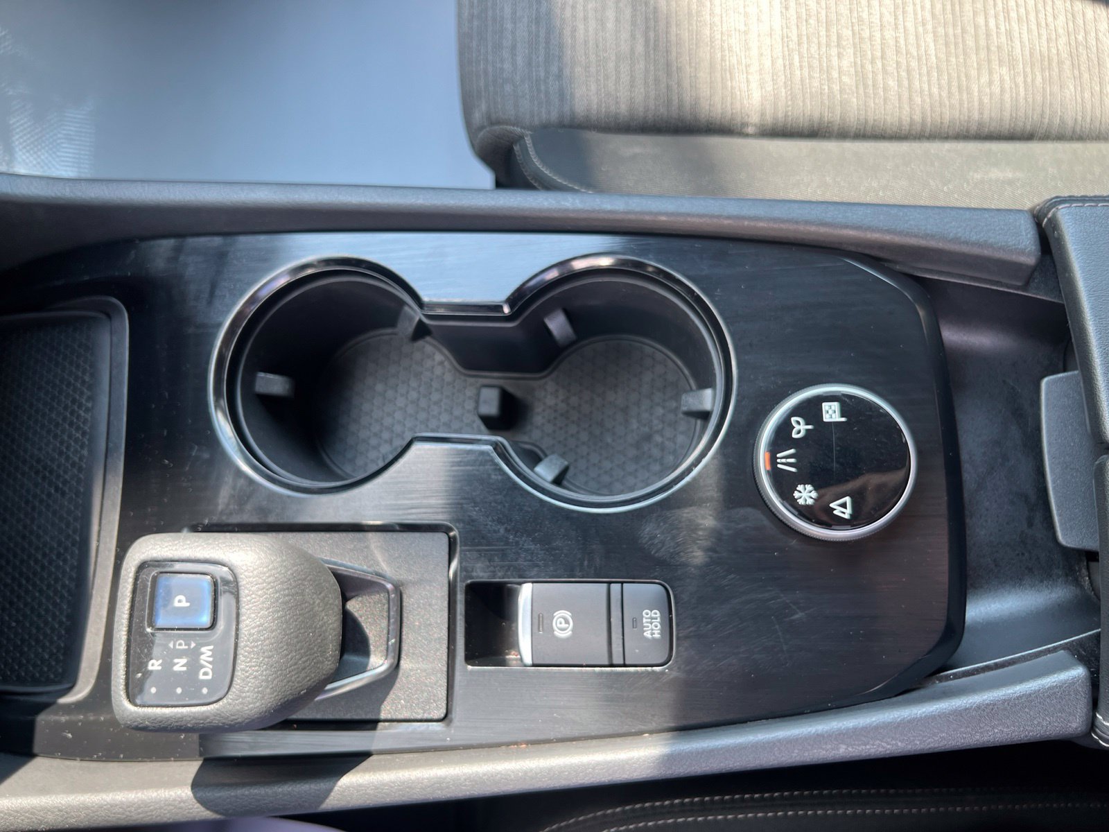 Used 2022 Nissan Rogue SV AWD/4WD image 22