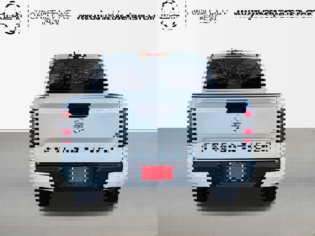 Used 2022 Nissan Frontier SV image 6