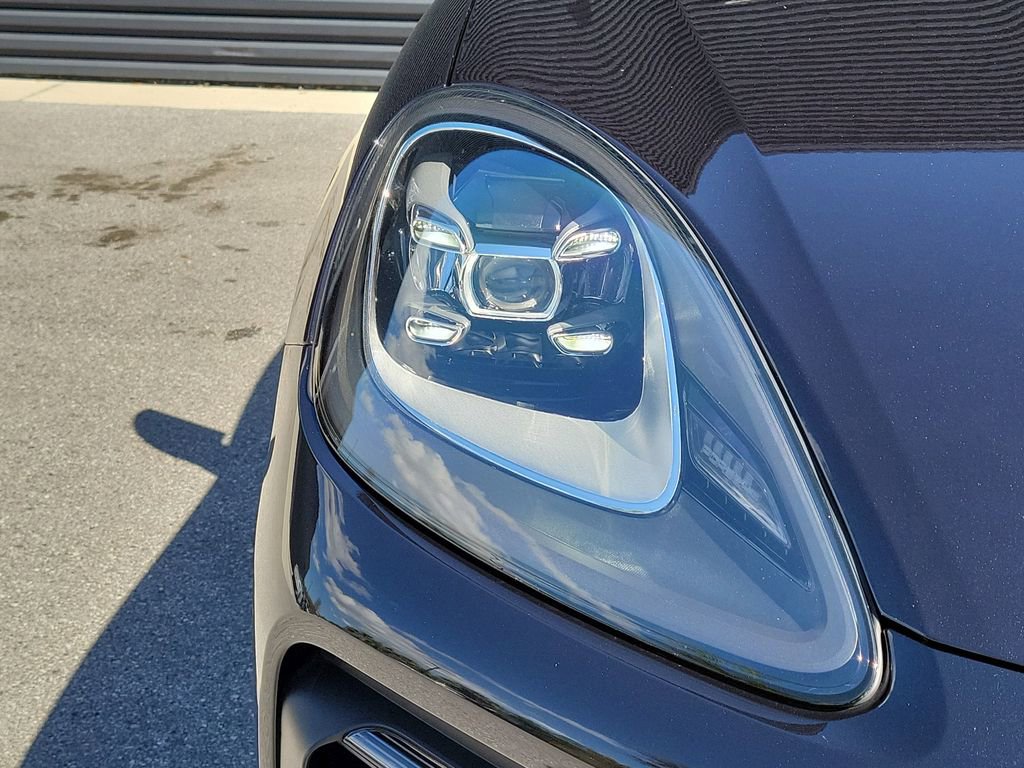 Certified 2020 Porsche Cayenne S image 15