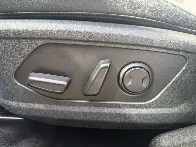 Certified 2025 Kia Sportage EX w/ Premium Package image 12