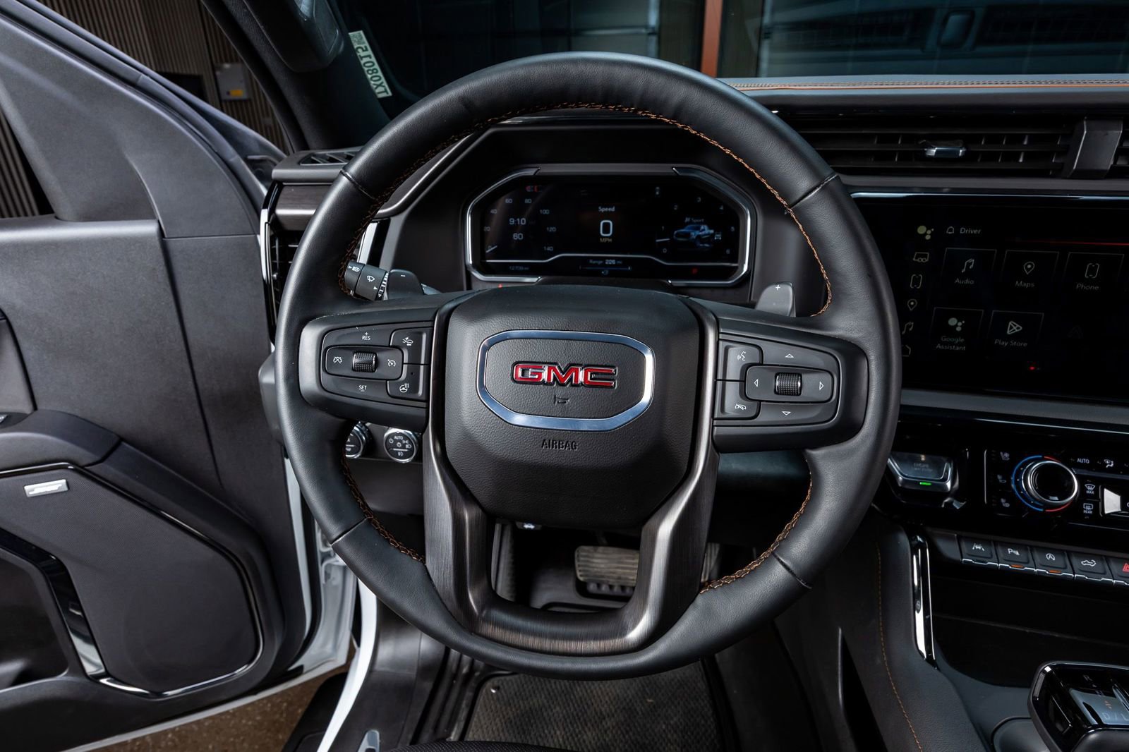 Used 2024 GMC Sierra 1500 AT4 w/ Technology Package image 19