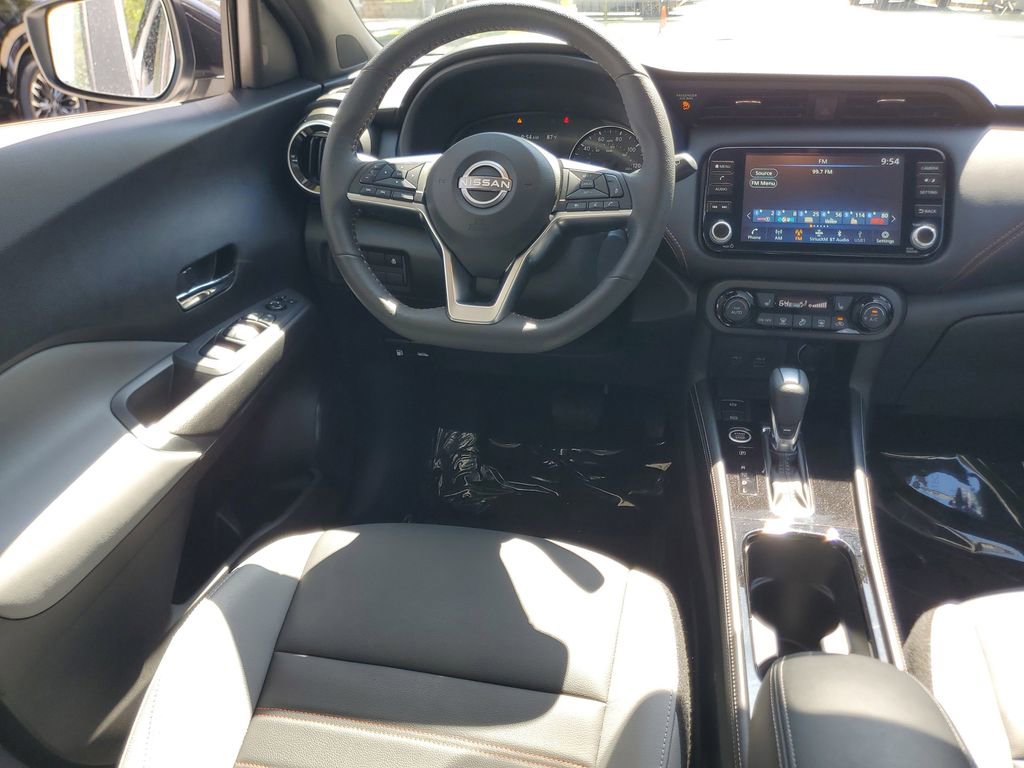 Certified 2024 Nissan Kicks SR w/ SR Premium Package FWD image 14